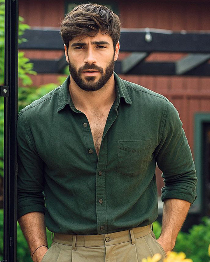 Classic Green Checkered Comfort-Fit Cotton Casual Shirt