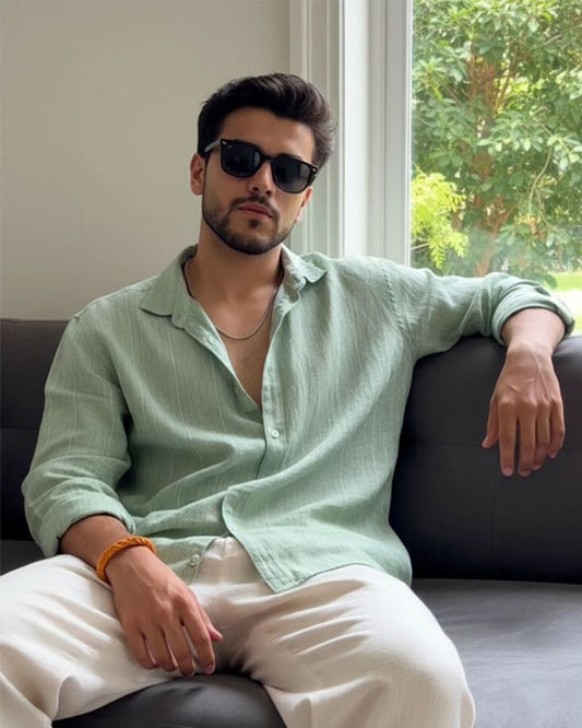 Everyday Green Checkered Comfort-Fit Pure Cotton Casual Shirt